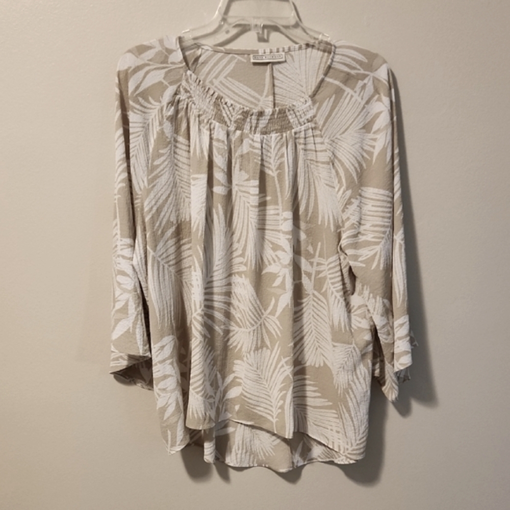 Dana Buchmnan Womens High Low 3/4 Sleeve Top Sz Tag Missing